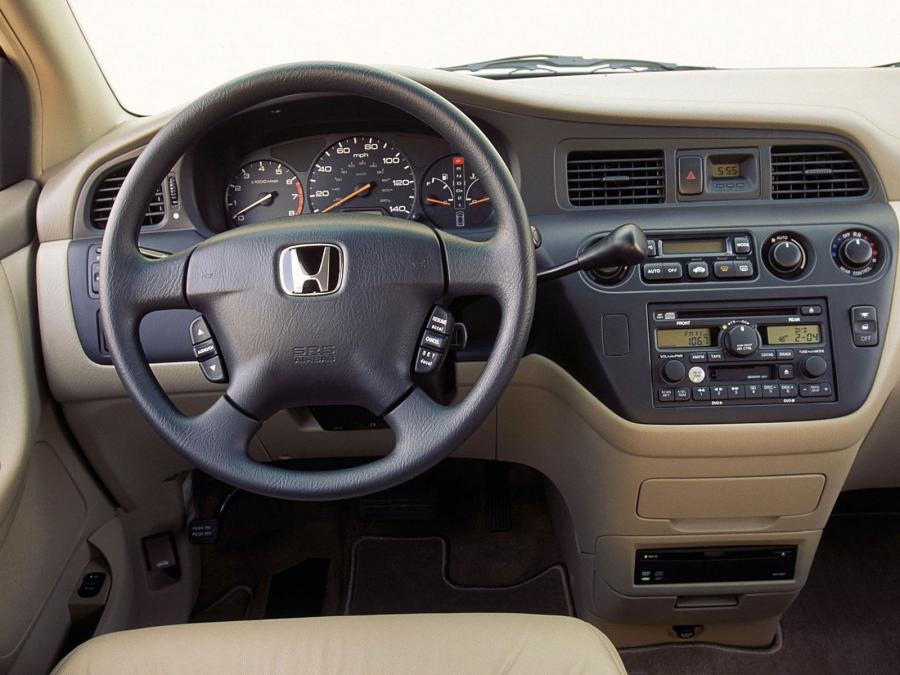  Honda Odyssey 1999 года  (US) (фото 12 из 17)